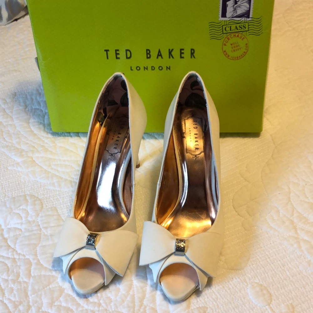 Ted Baker London Cream Peep Toe Heels with Metallic Embellishment